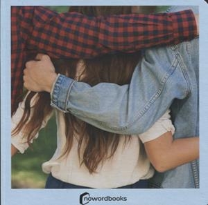 FAMILIES | 9788494810374